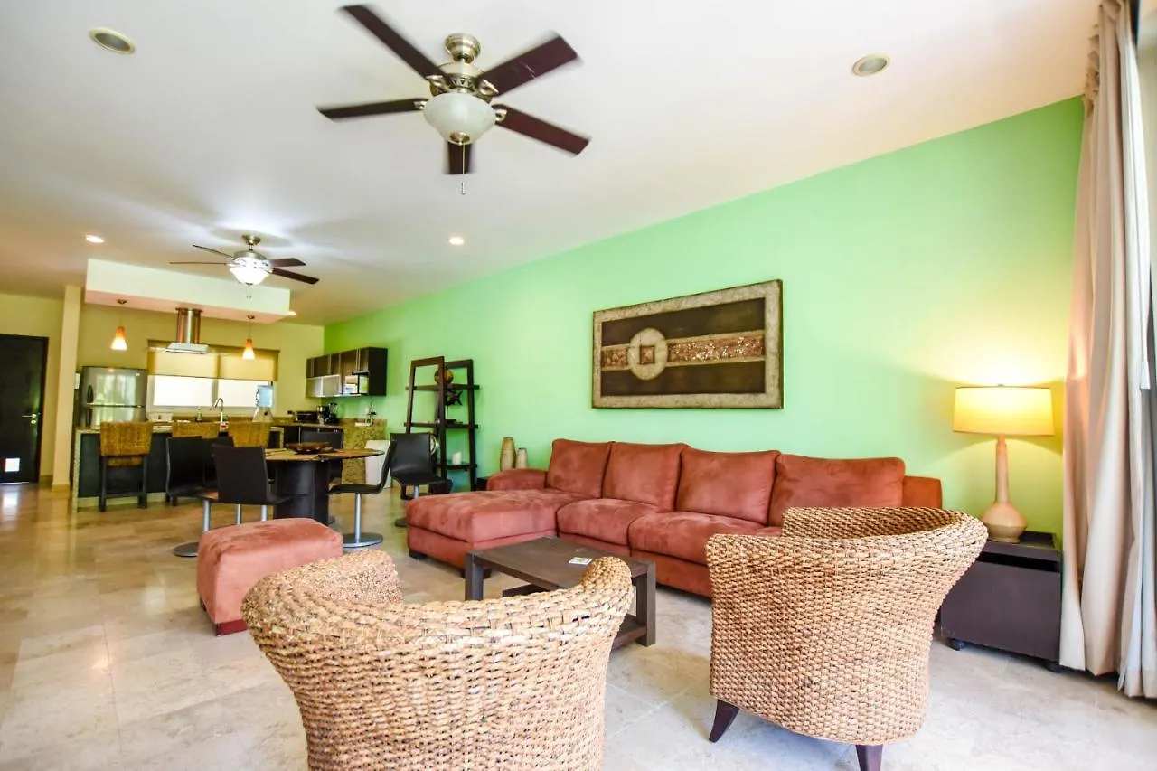 Mamitas Village By Casago Playa del Carmen Apart Otel